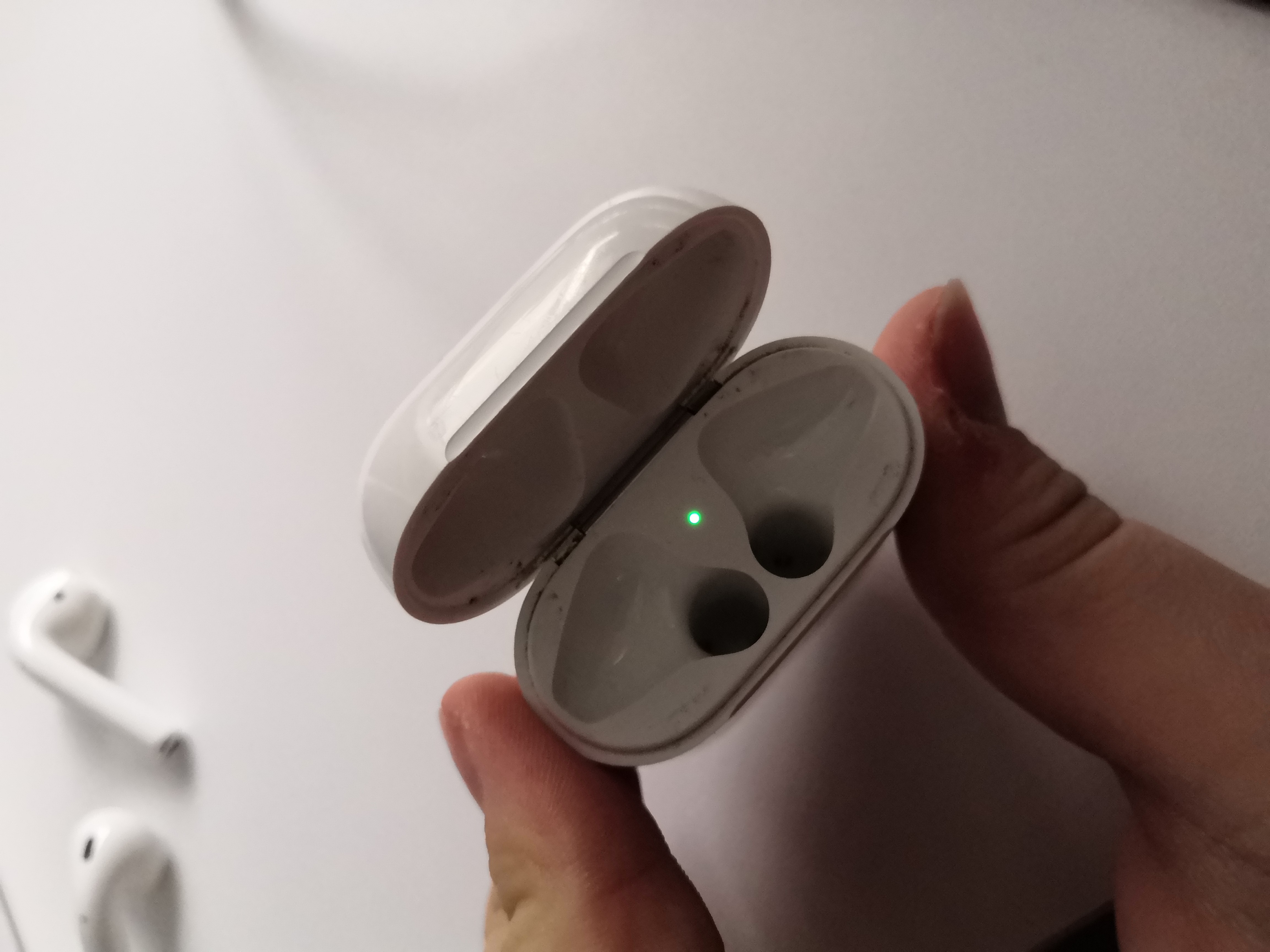 Airpods Blinken Dauerhaft Weiss Apple Community