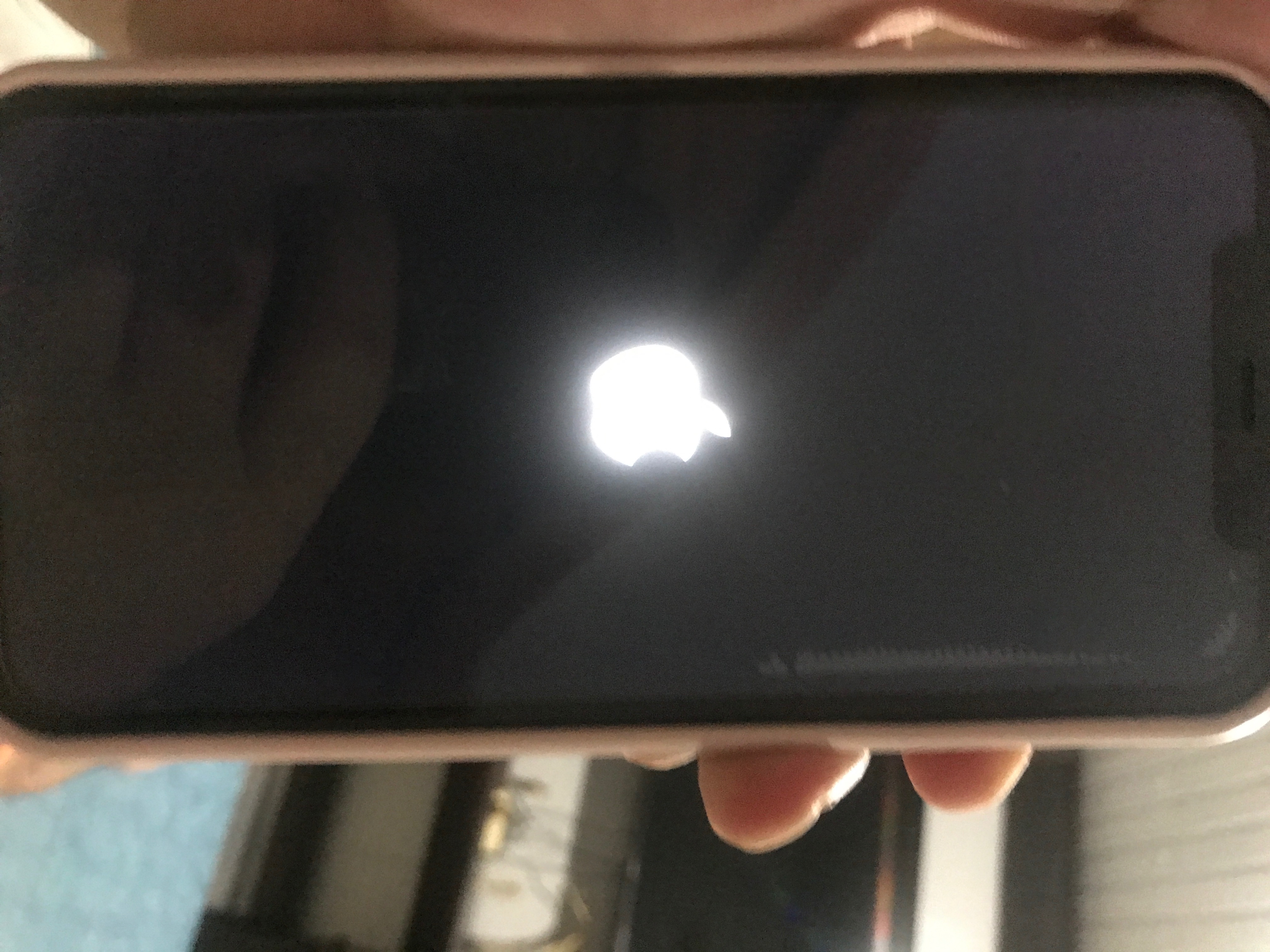 Iphone Se Queda En La Manzana Y No Arranca No puedo reiniciar mi iPhone, se queda… - Comunidad de Apple