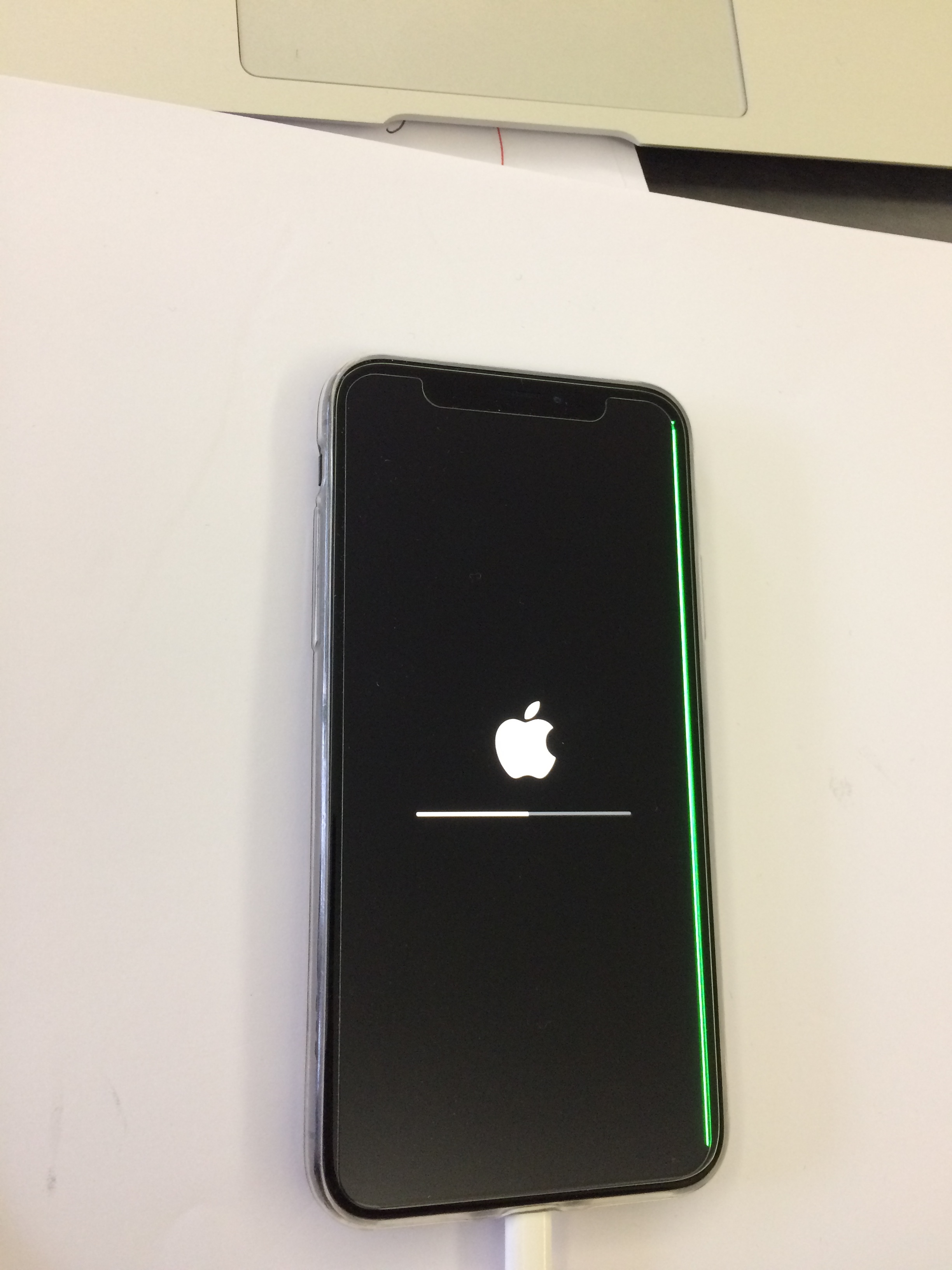 Une Ligne Verte Est Apparue Sur L Ecran Communaute Apple