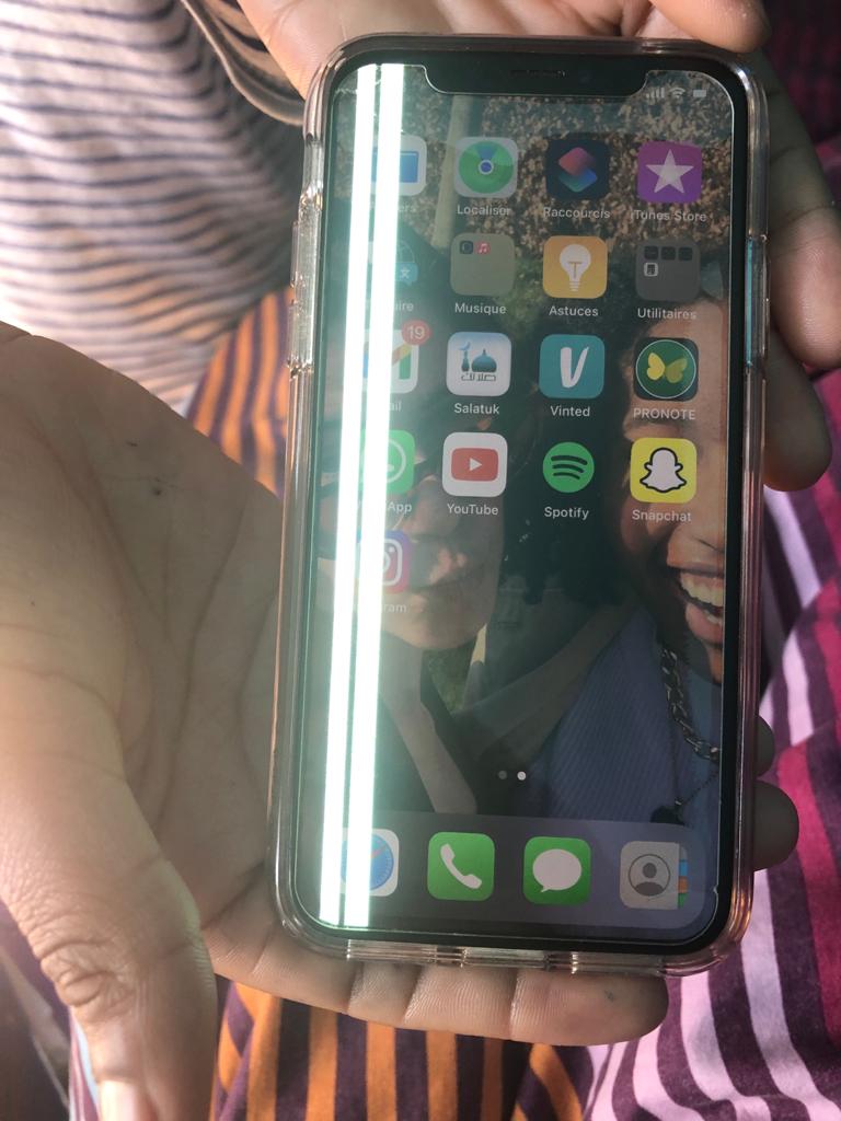 Lignes Vertes Sur L Ecran De Mon Iphone Communaute Apple