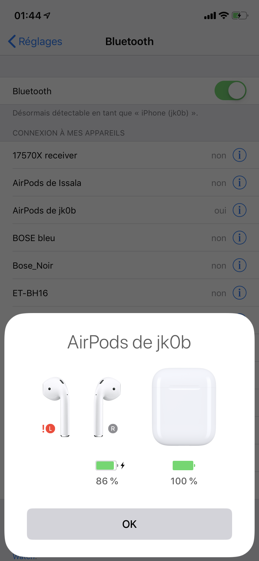 Point D Exclamation A Cote De L Icone De Communaute Apple